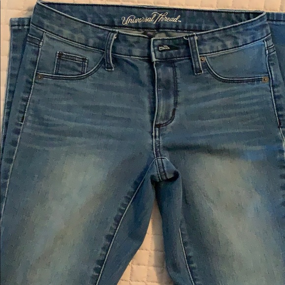 Universal Thread Jeans - Picture 2 of 2